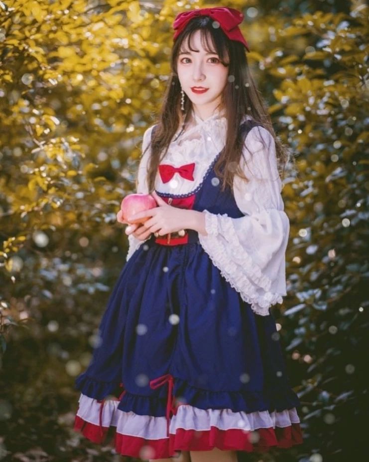 澶ч緞lo濞樻礇涓藉,lo濞樻渶鍠滄鐨勬礇涓藉