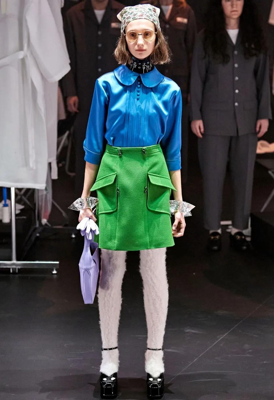 古力娜扎深v蓝色礼服和鞠婧祎,娜扎和鞠婧祎