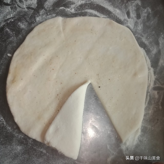 家常大饼怎么烙能酥,两个方法教你烙最柔软的大饼