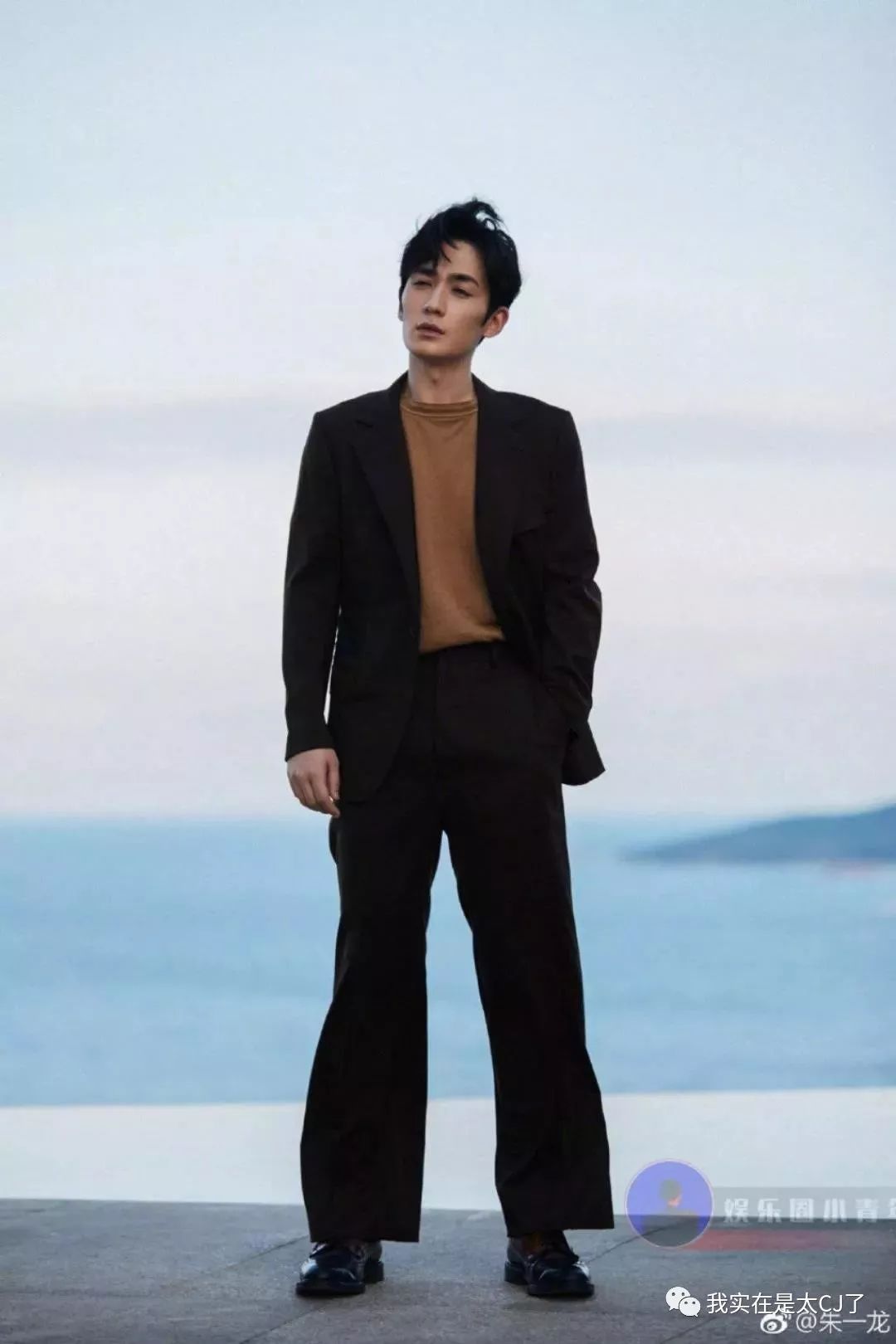 这才是成熟男人的pose,经典的pose男