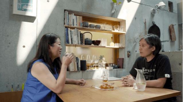 耗资80万建造豪宅出租给退休夫妇,她用14年建400平米花园