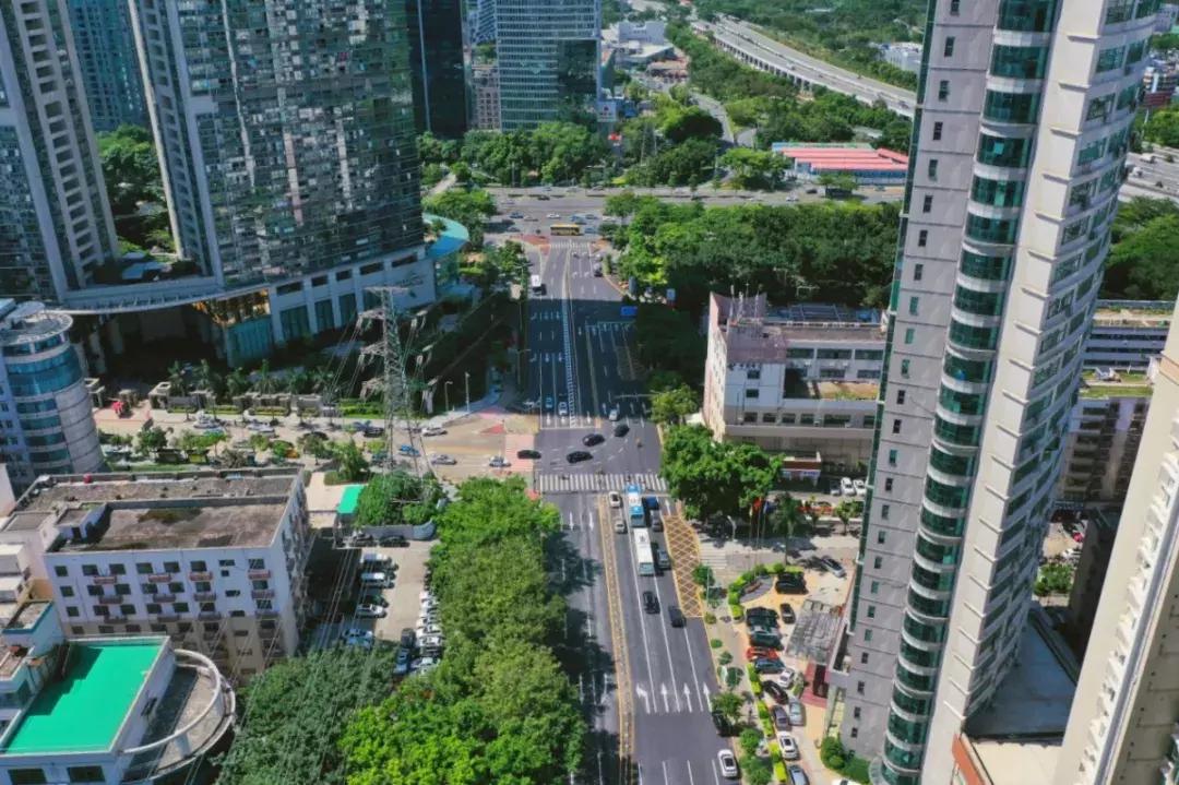 深圳潮汐车道会不会被抄牌,深圳的潮汐车道走错了怎么处罚