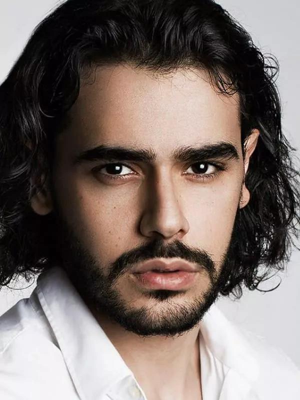 俄罗斯人心中的硬汉,俄罗斯最帅的男孩