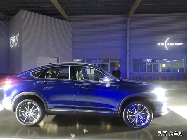 吉利轿跑suv星越落地价多少钱,吉利星越轿跑suv的售卖成绩