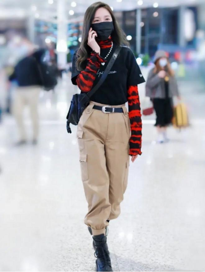 工装裤也叫“公主裤”，显瘦和追时髦它可是好手，穿一次就上瘾了