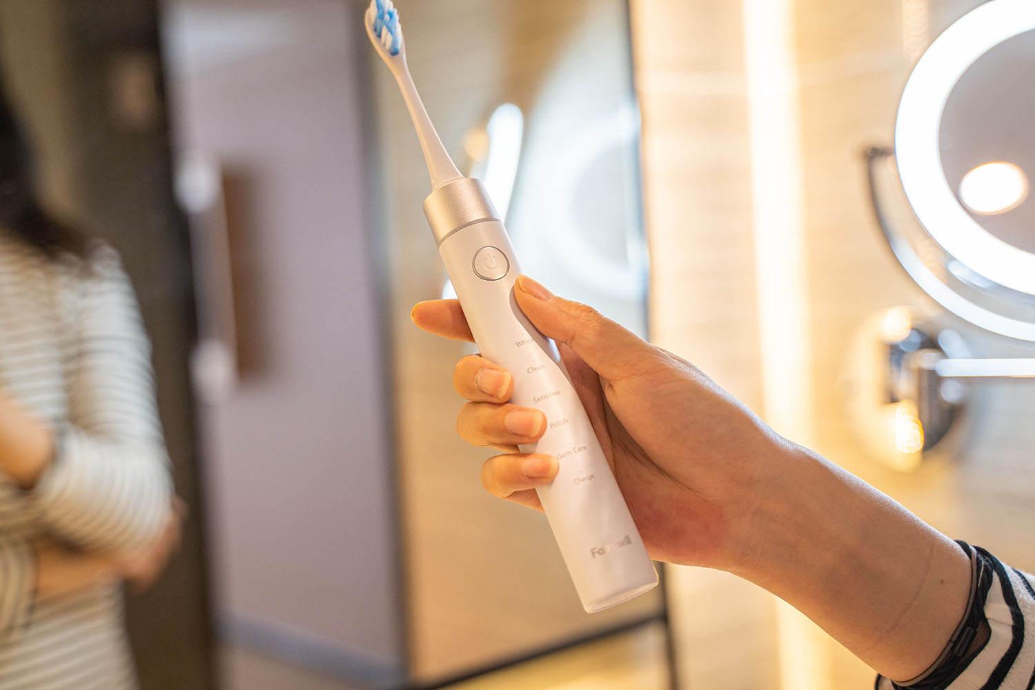 fairywill电动牙刷真实测评,fairywill牙刷好用吗