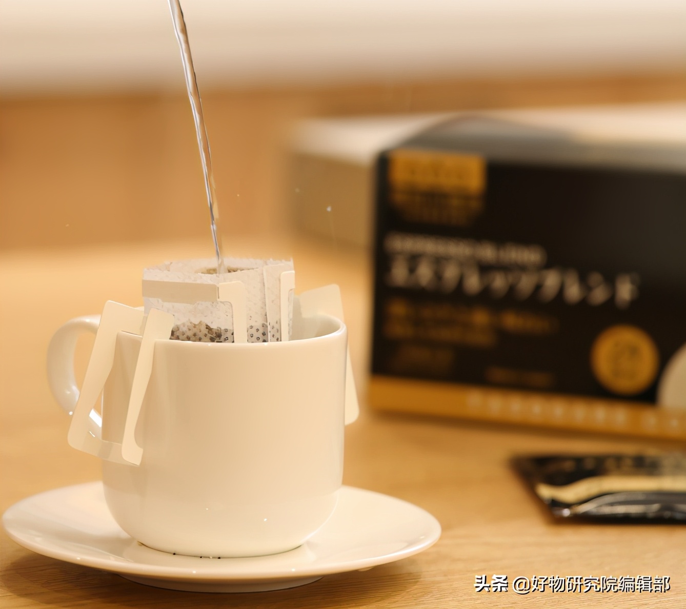 星巴克开600家新店计划，遭日本老牌打乱，2块喝一杯意式咖啡