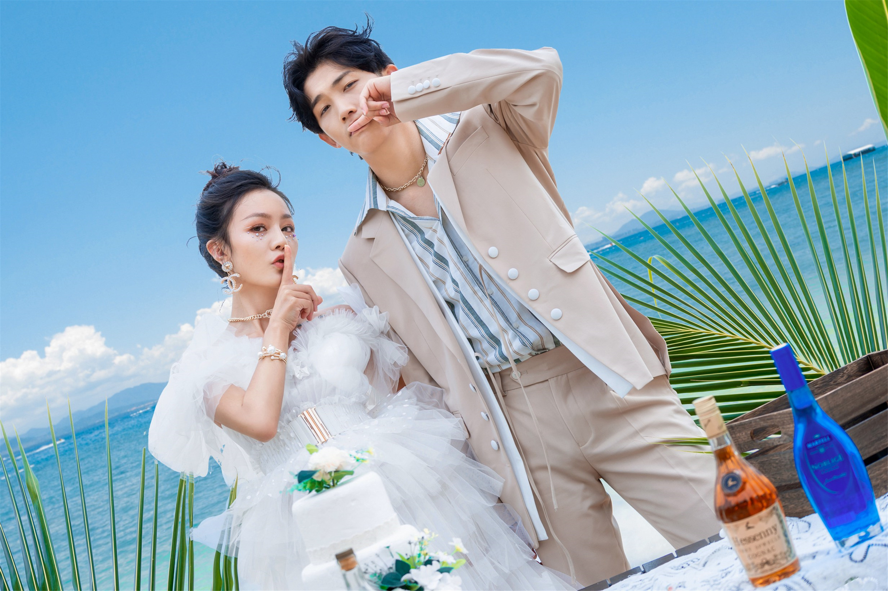 遇见拍婚纱照发朋友圈文案,晒婚纱照的搞笑朋友圈文案