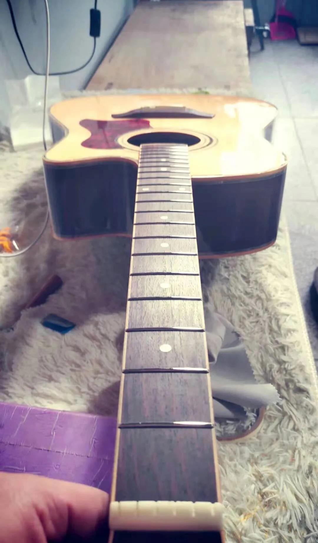 吉他维修,吉他维修琴弦