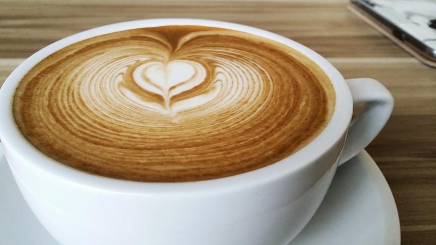 一边写一边流口水,红谷滩这些店可要好好的啊,脱下口罩我就来