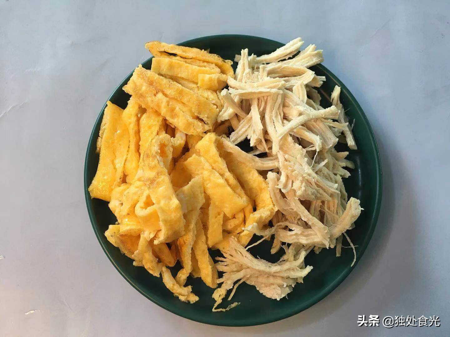 魔芋丝的做法减肥食谱凉拌,魔芋丝怎么做低脂好吃