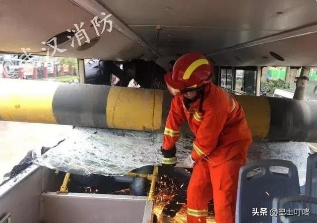 武汉双层巴士历史,武汉大批量购买双层巴士