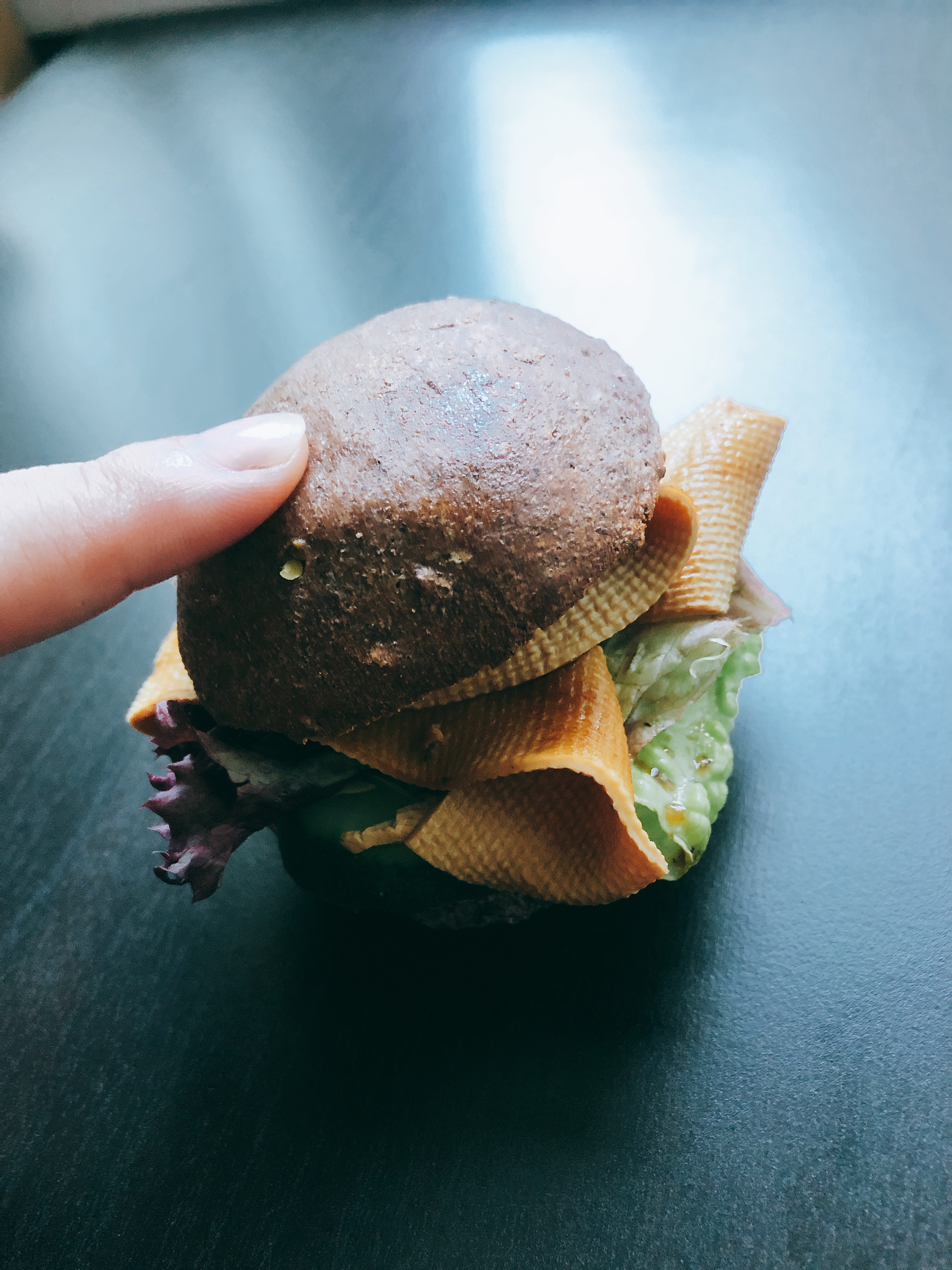 减脂期中年女性碳水摄入,减脂期姨妈期特别馋碳水怎么办