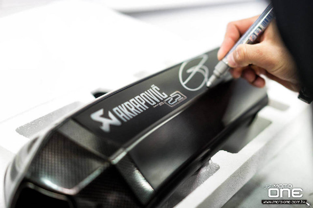 天蝎排气akrapovic中国官网,akrapovice天蝎全段钛合金排气