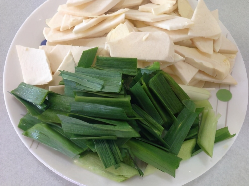 冬笋太老不好吃?菜贩子:学会“这2招”,挑出来的冬笋又鲜又嫩