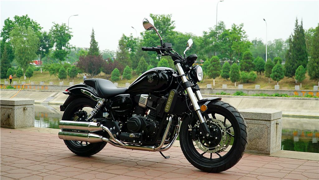 国产奔达fun250,2020款4缸奔达fun250试驾视频