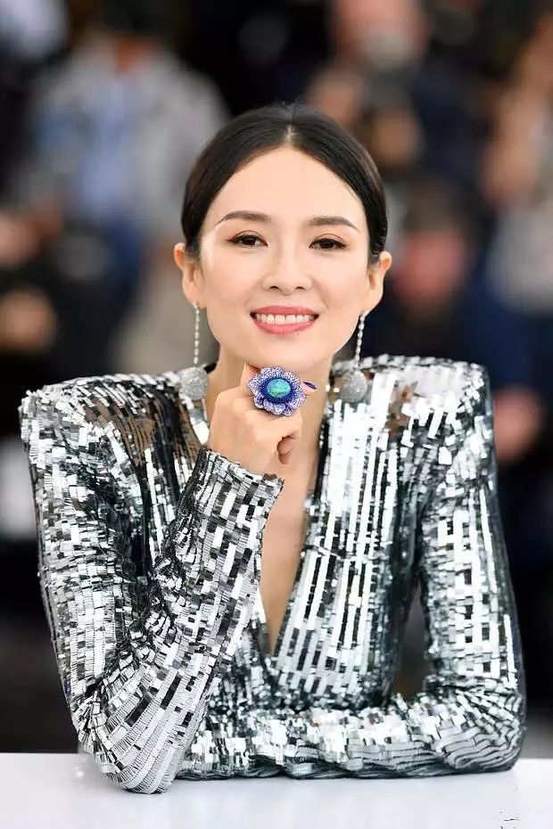 炫彩欧泊,炫彩欧泊灰