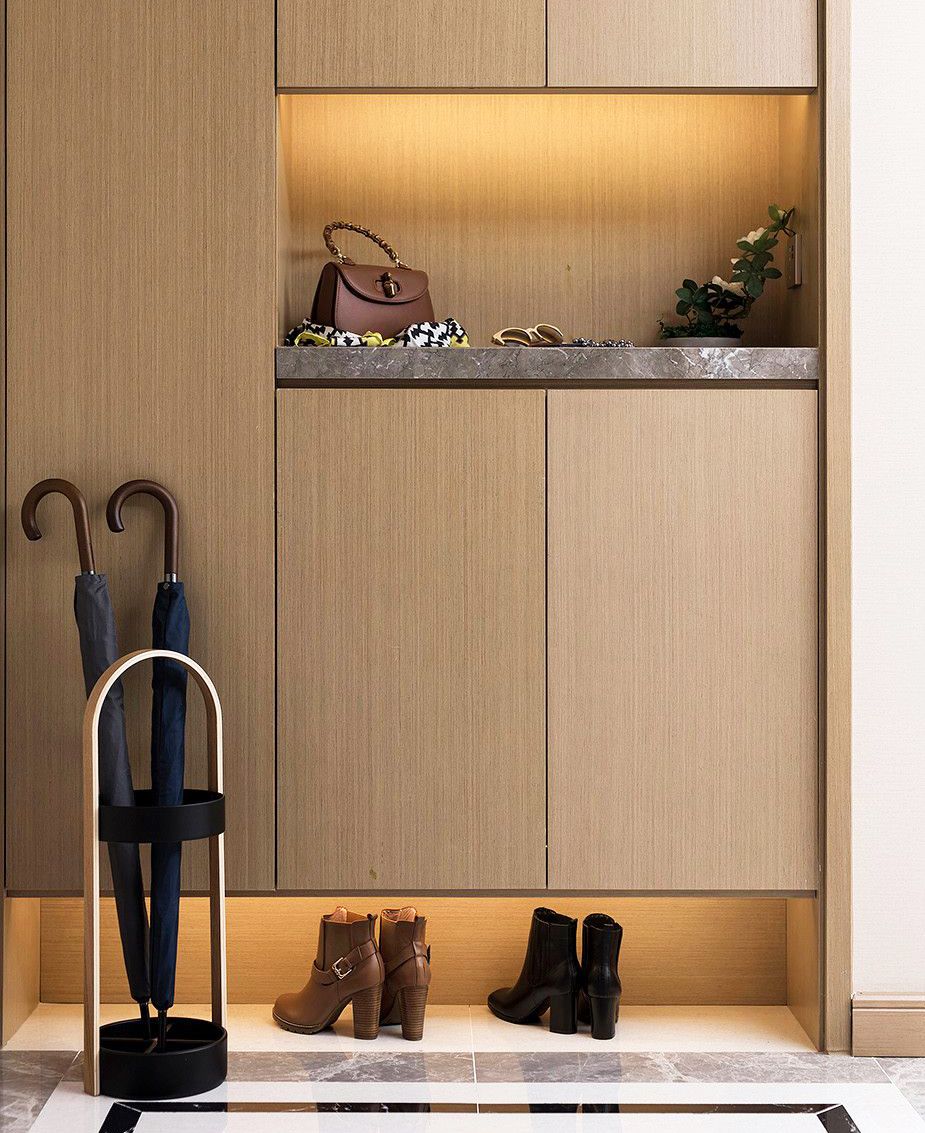 别做占位置的落地柜了，打柜子记得悬空70cm，清爽干净又显空间大