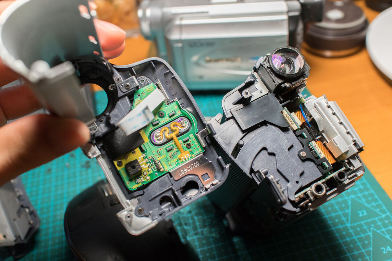 老款磁带dv摄像机工作原理,手持dv磁带摄像机