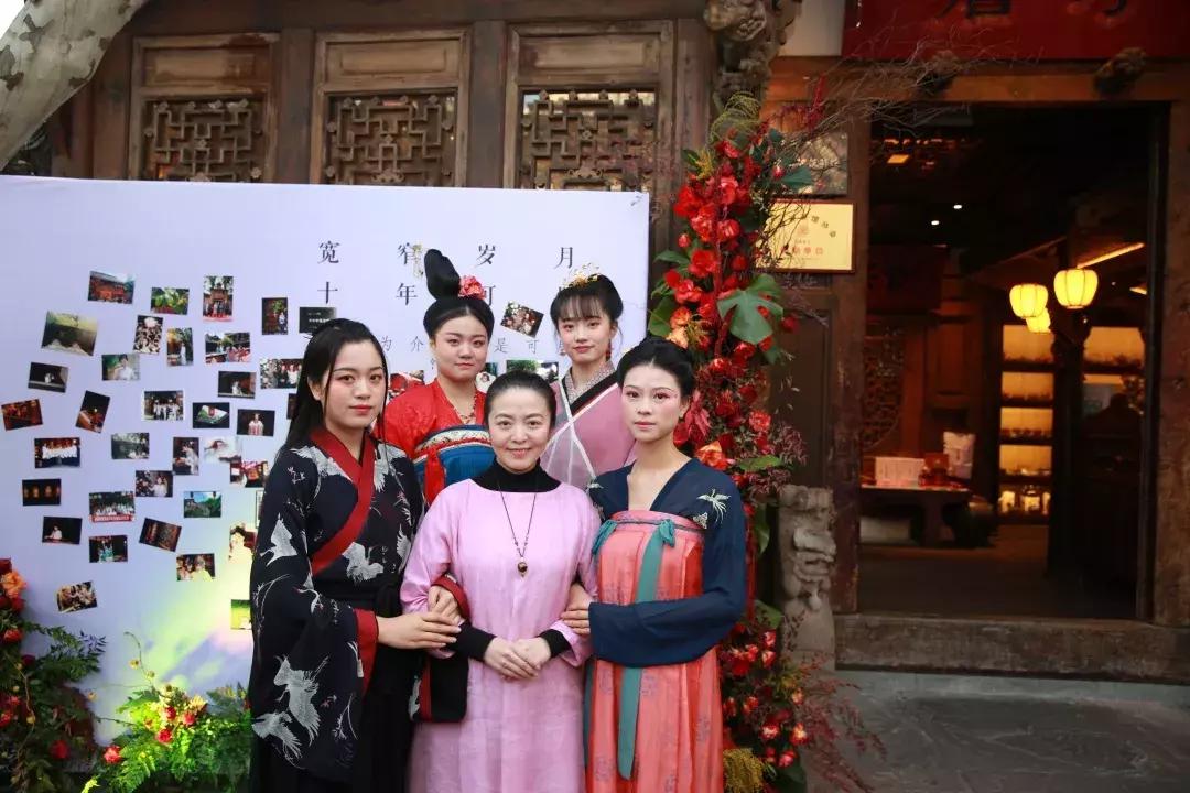 可居十年感恩有您——记可居十周年店庆