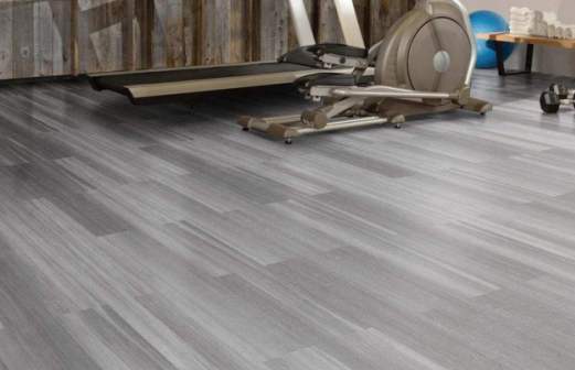 复合地板过时吗,复合地板旧了能在上面再铺一层吗