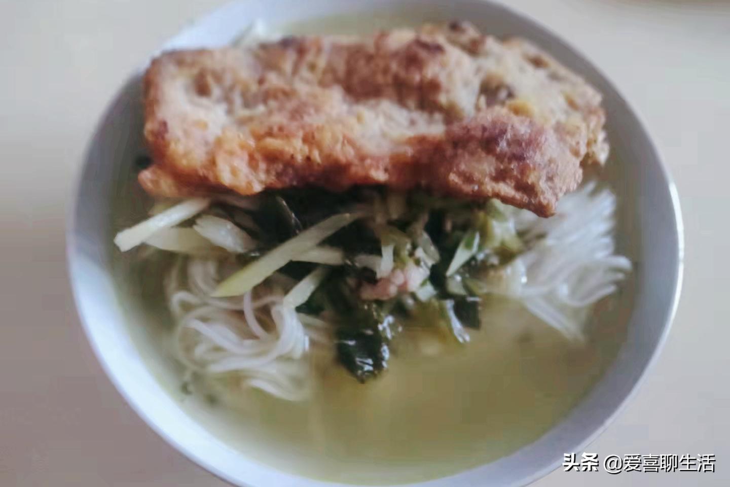 我的晚餐就这一碗，低脂鲜美又饱腹，网友：看馋了很想也来一碗