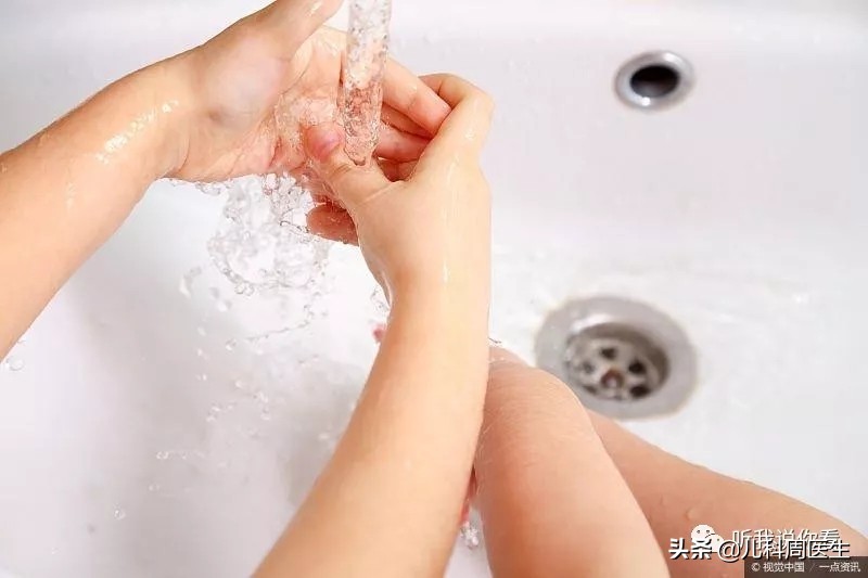 被小猫挠伤需要打疫苗吗,被猫挠了出血了需要打疫苗吗