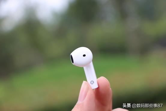 媲美AirPods的音乐耳机:漫步者LolliPodsMini只卖189交个朋友?