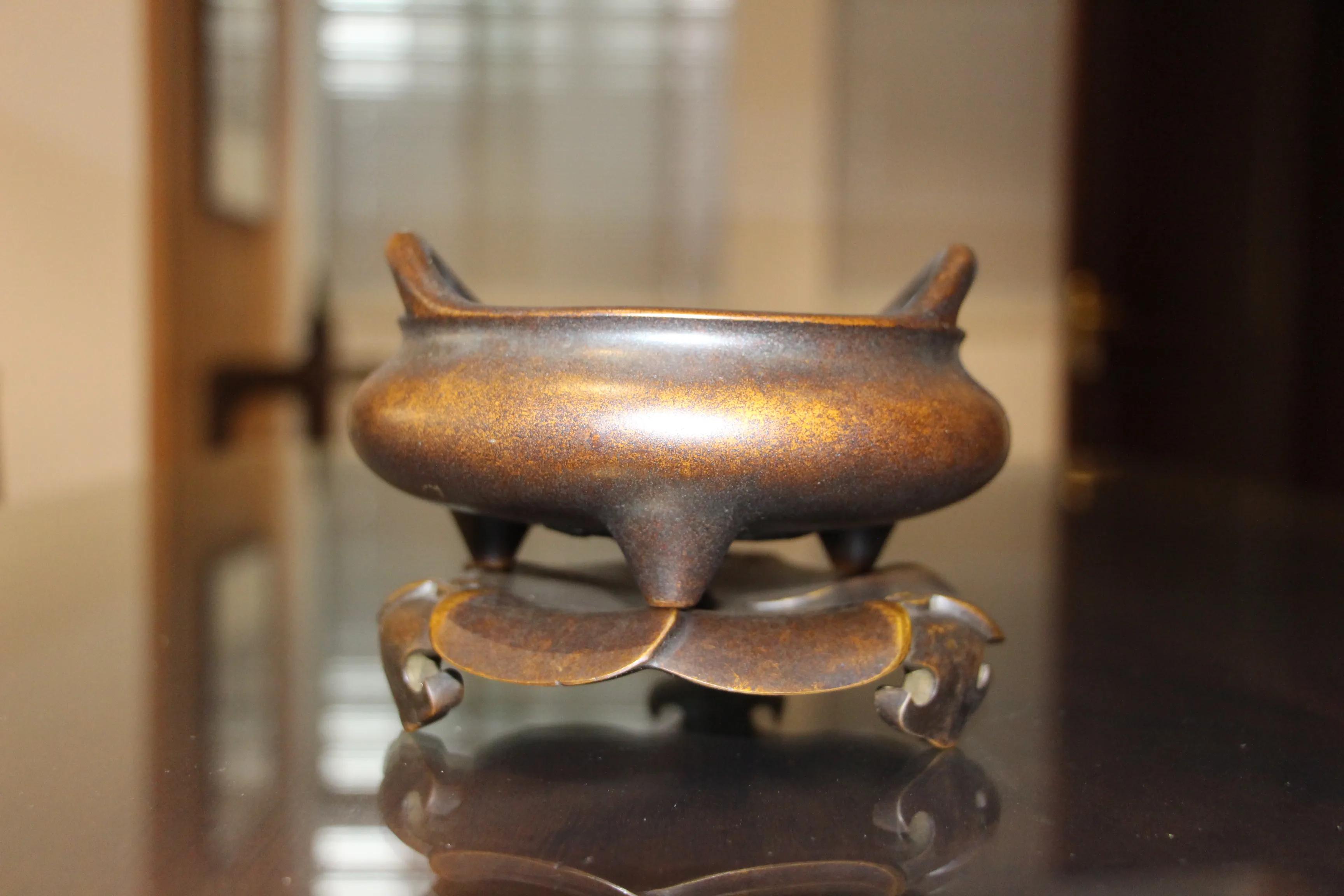 享受阳光-醉爱收藏文化的著名企业家许末兴