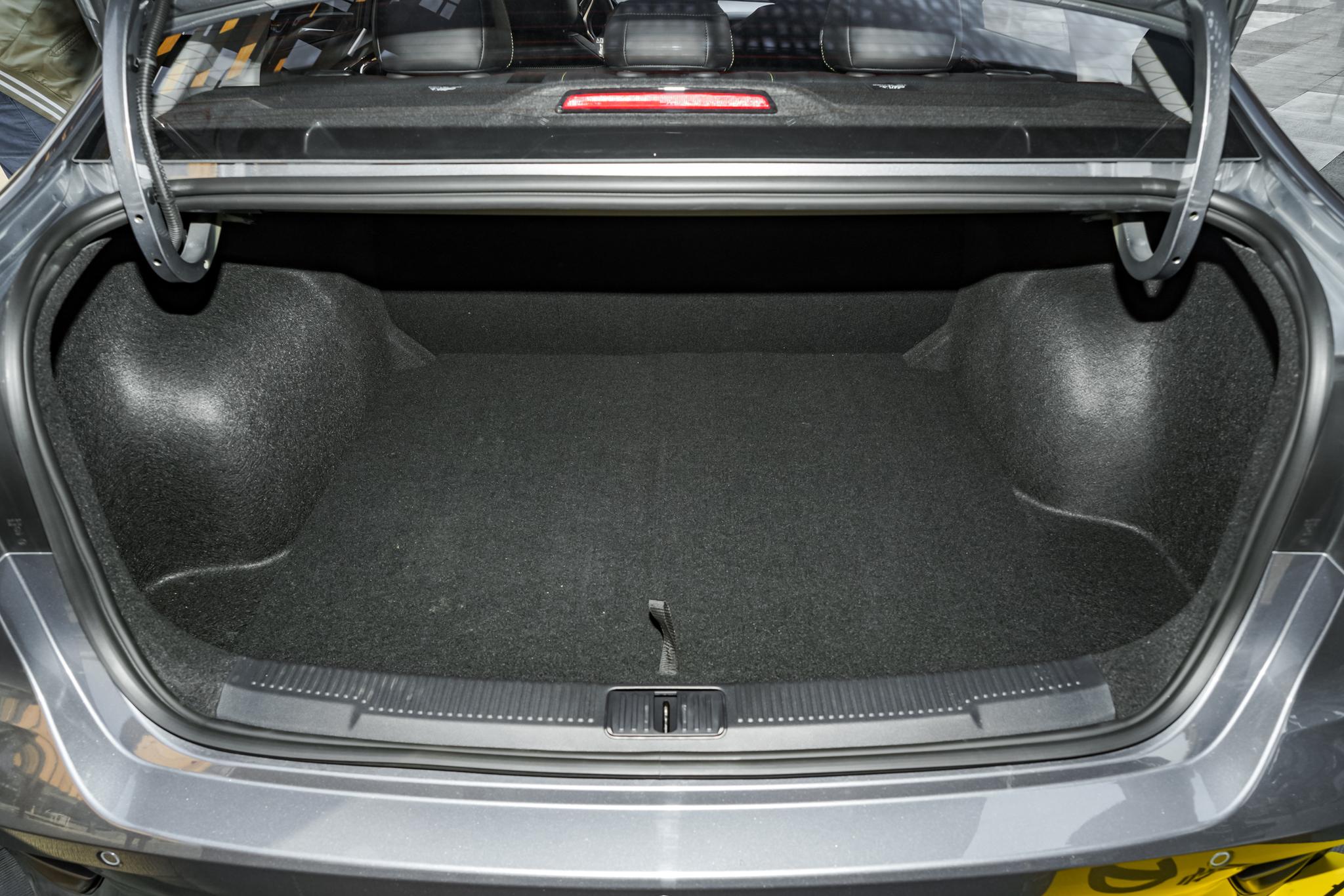 预算10万落地合资车就选这4款,10万左右爱信6at的suv车有哪些