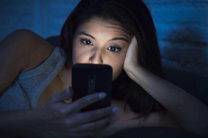 头皮长疙瘩和脓包怎么回事,为什么头皮会长疙瘩和脓包