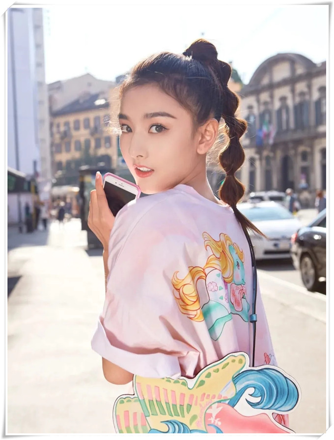 半披发编发教程减龄,可披可扎的中长编发