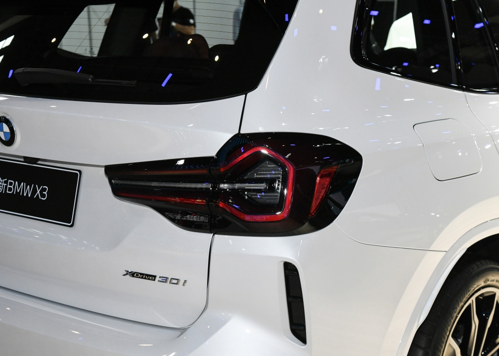 宝马x330i黑武士,宝马x3改装黑武士2020款