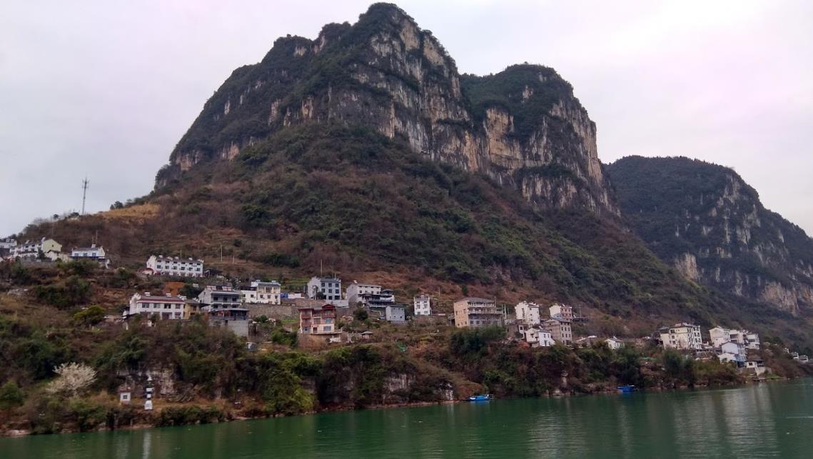 湖北宜昌地区发展规划,湖北宜昌的优势和劣势