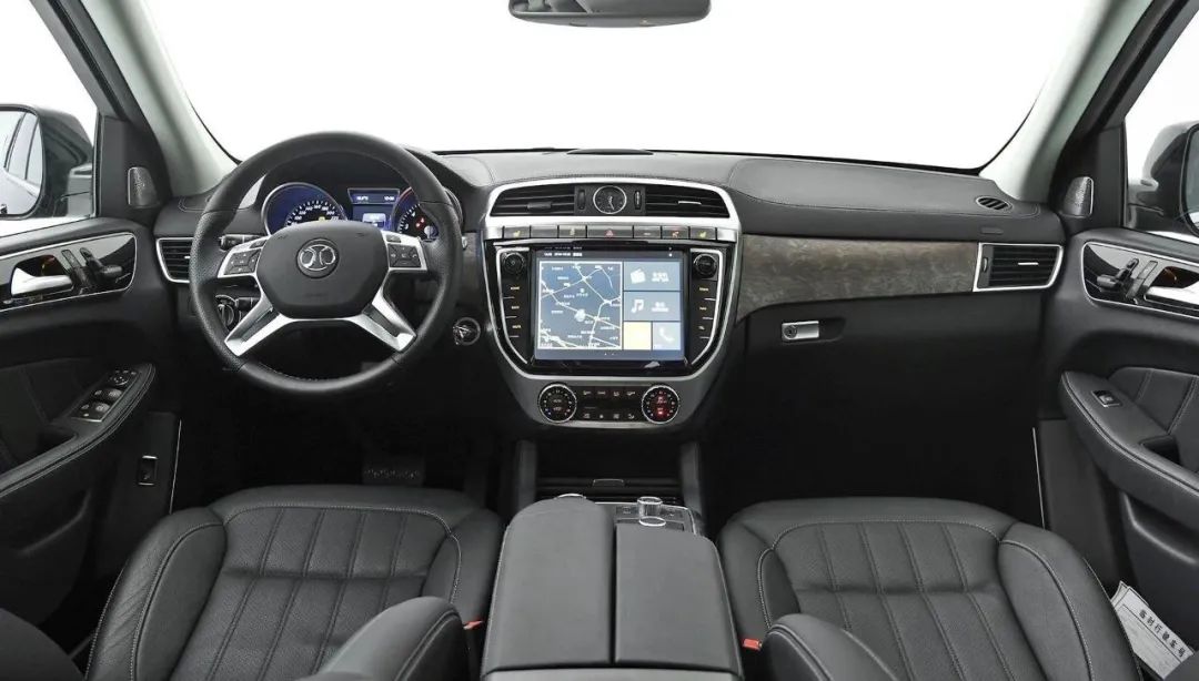 奔驰哪款车最值得入手2023款,入门级奔驰哪一款二手车值得购买