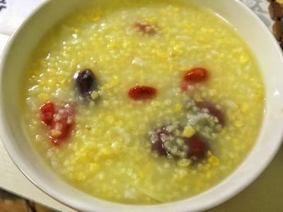 冬季进补吃药膳，来年生病少，6种专家推荐的药膳，希望你吃对了