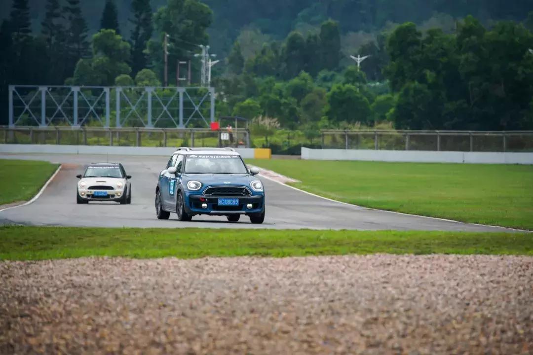 为了这场比赛，我买了一台MINI！