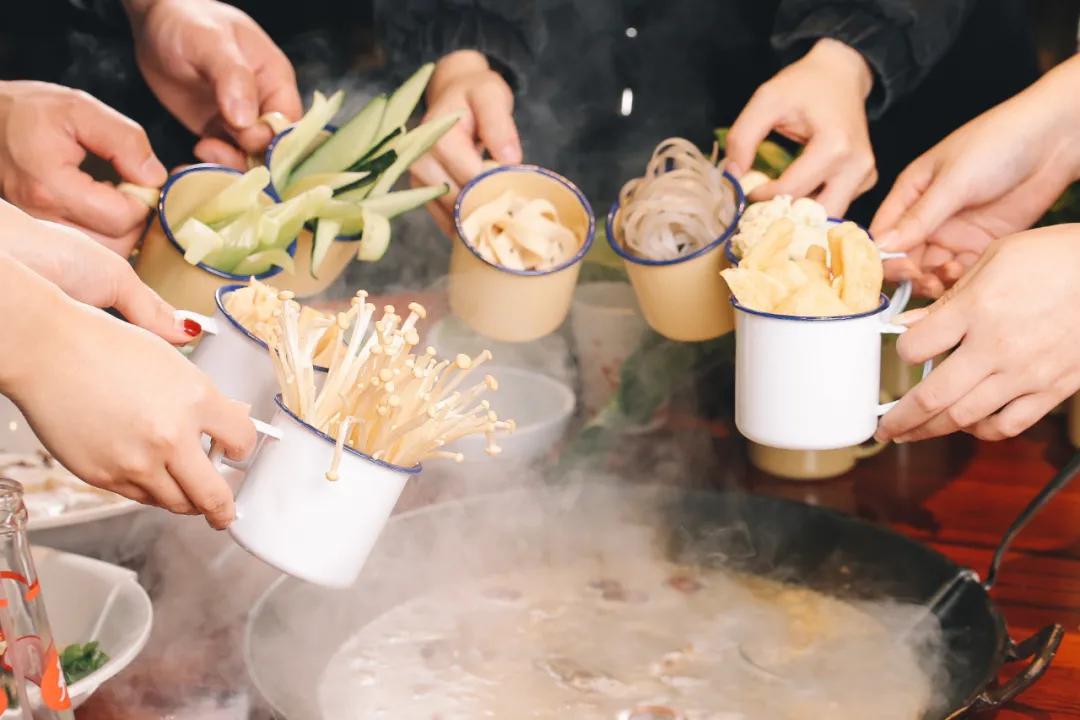 杨记土火锅探店,杨记土火锅优惠套餐