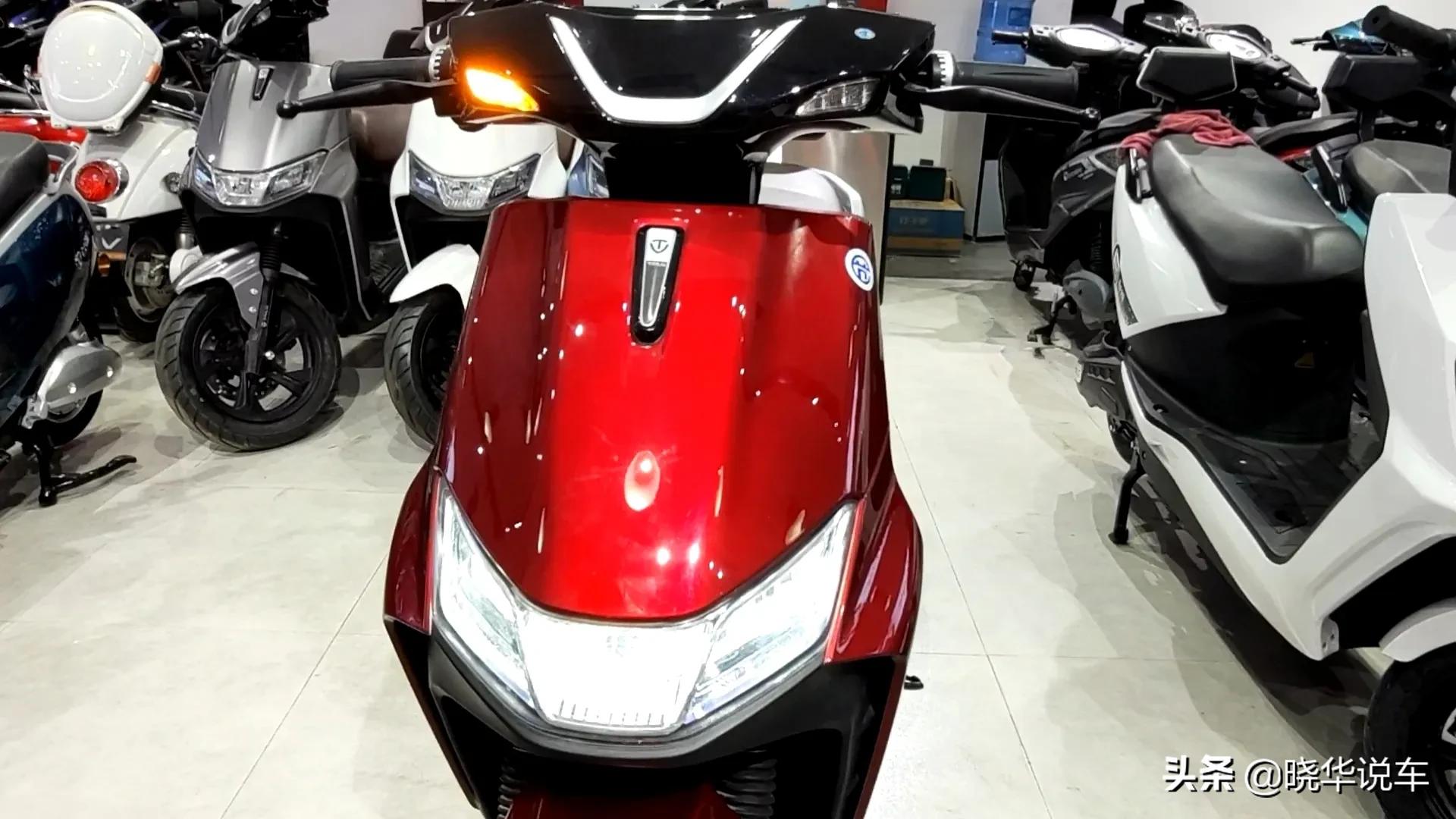 台铃虎贲电摩续航测试,台铃电摩虎贲超跑版