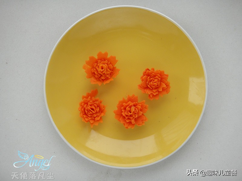 母亲节能吃的花送给最美的妈，愿妈妈永远身体健康，貌美如花