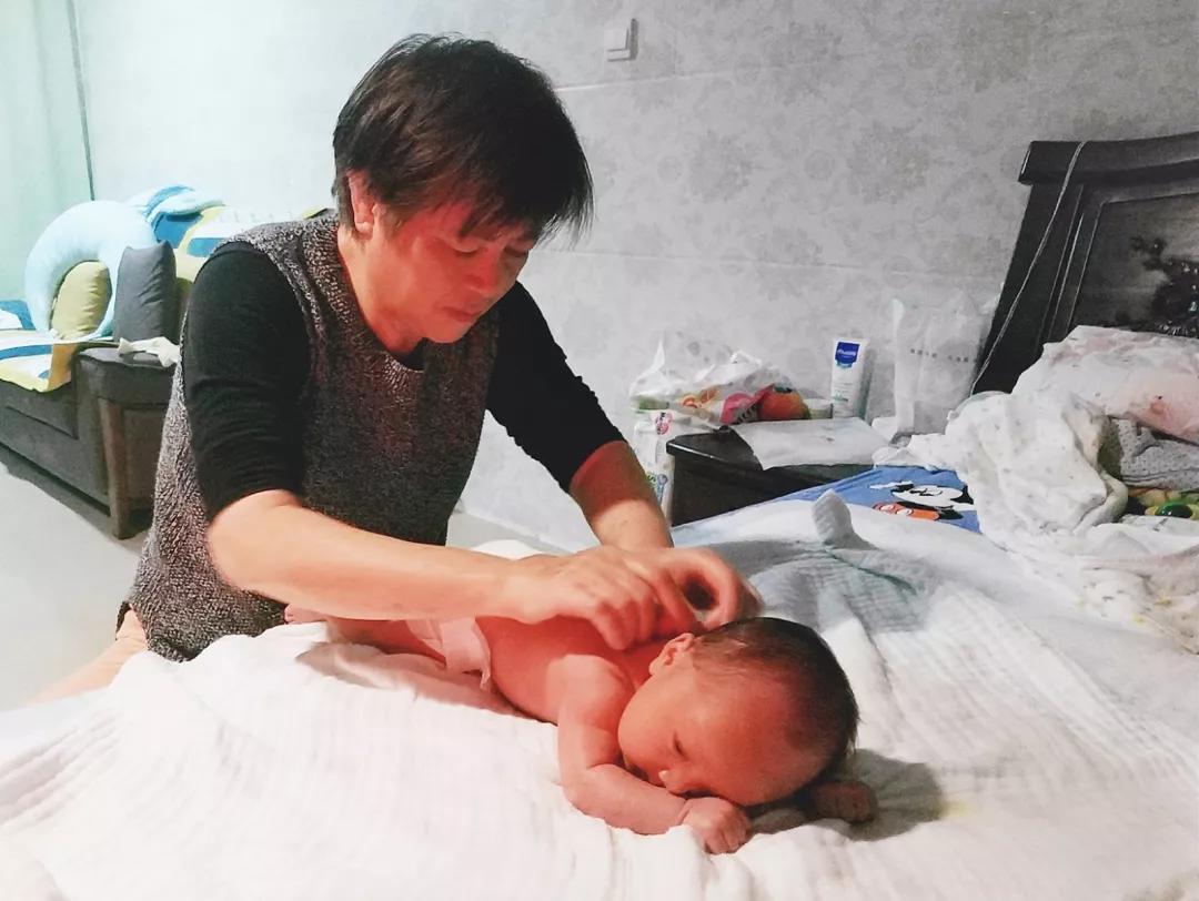 月嫂阿姨的亲身经历,月嫂阿姨要做哪些事