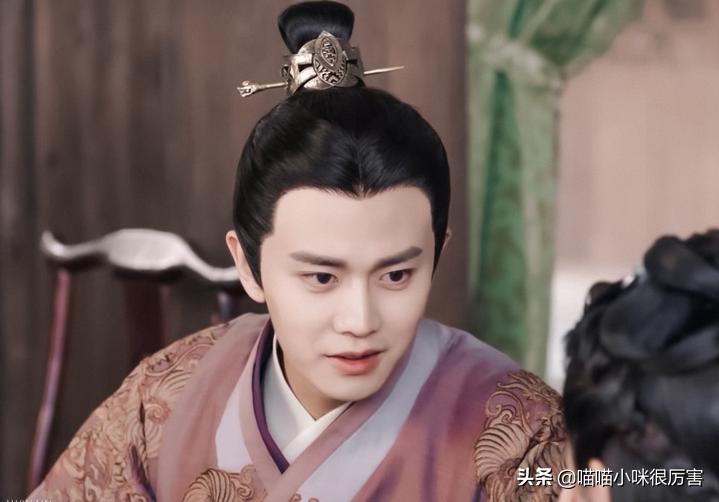 眼里有星辰大海欧美男星,眼睛最好看的十大男明星