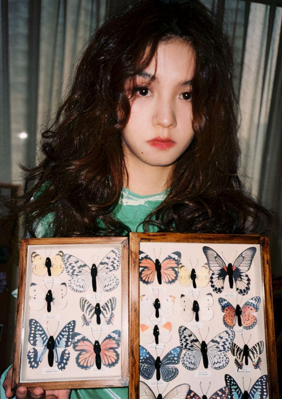 小松菜奈耐看型,小松菜奈气质冷艳