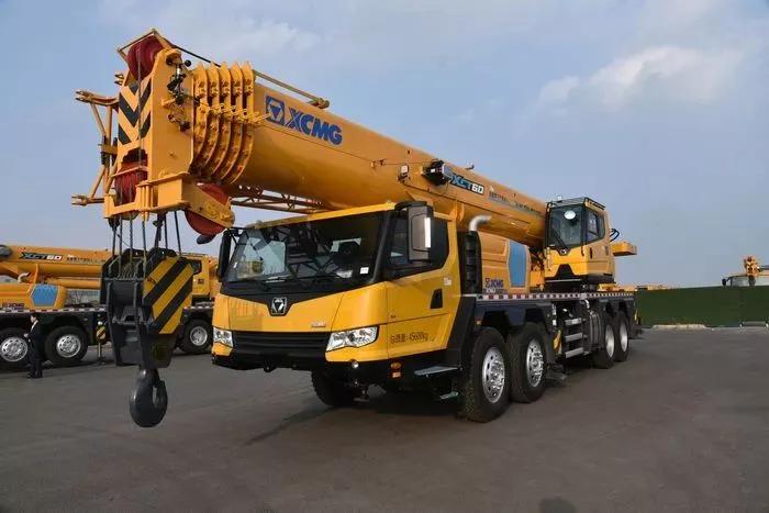 徐工六桥吊车多大,徐工6轴吊车