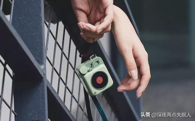 传说中爆款猫王小音箱凭什么一年能卖2亿?