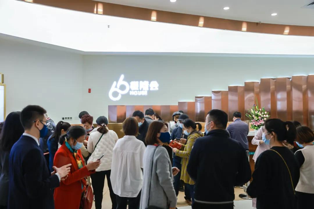 武汉恒隆广场奢侈品哪家开业了,武汉恒隆广场有什么特点