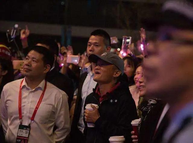 浜掕仈缃戝ぇ浣ū涔愬湀,浜掕仈缃戝ぇ浣皥鑷繁鍋跺儚