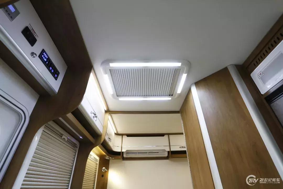 最便宜的c型依维柯自动挡房车,最便宜的依维柯自动挡c型房车