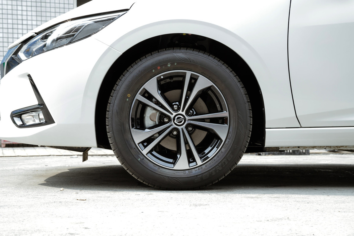 天籁60年,小天籁2014款