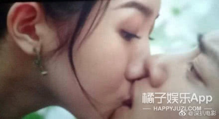 这个吻戏…看完连恋爱都不想谈了
